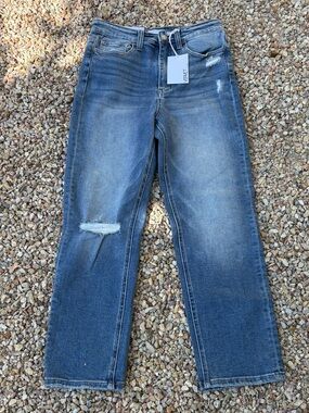 NWT Vervet "Frida Super High-Rise Slim Straight" distressed jeans - Size 27
